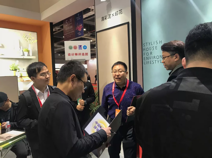 祝賀萬磊 | 上海建博會(huì)首日,萬磊獲TOP品牌之譽(yù)!